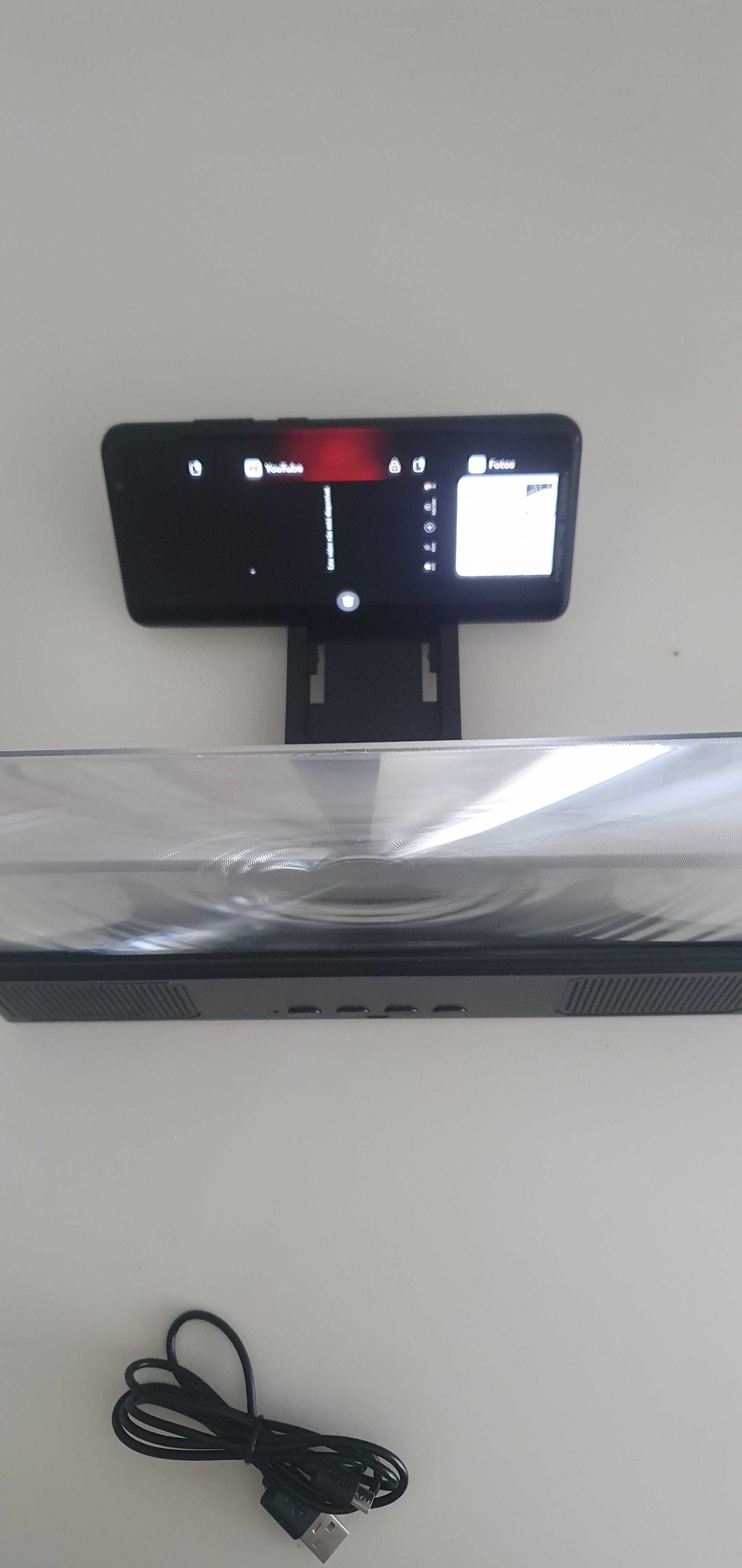 12" Mobile Screen Amplifier