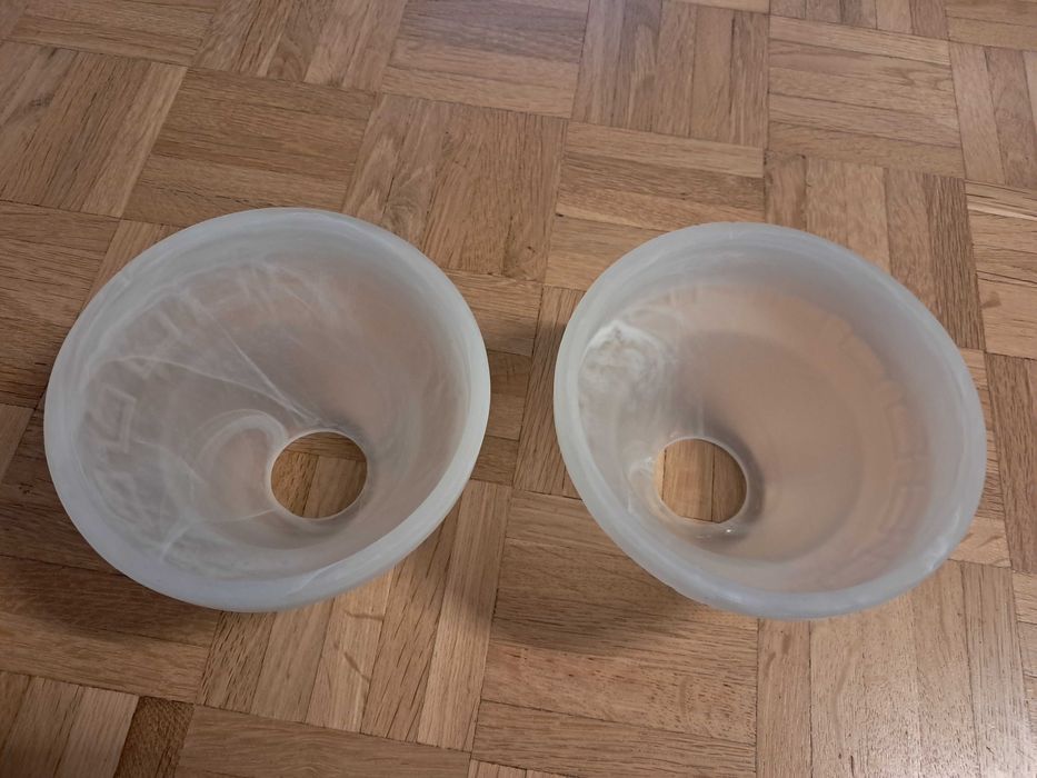Klosz do lampy, żyrandola, oprawa 15cm szklany biały 2 szt