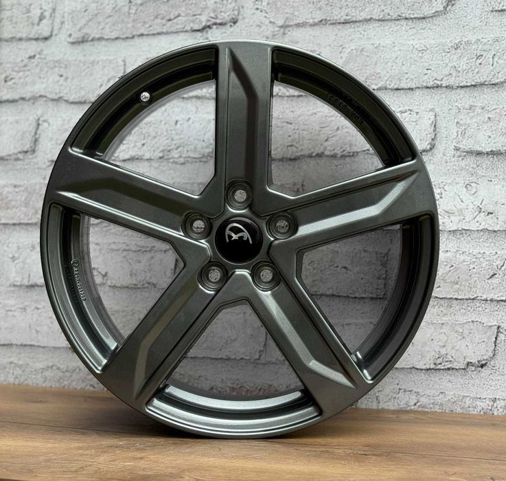 Alufelgi 5x114,3 r18 TOYOTA NOWE! Avensis Corolla Rav4 Auris CH-R 9#