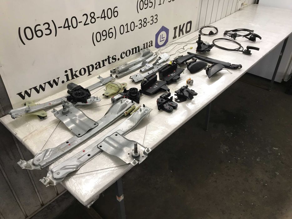 Накладка пластик салону RENAULT DUSTER ІІ дастер 2 запчастини розборка