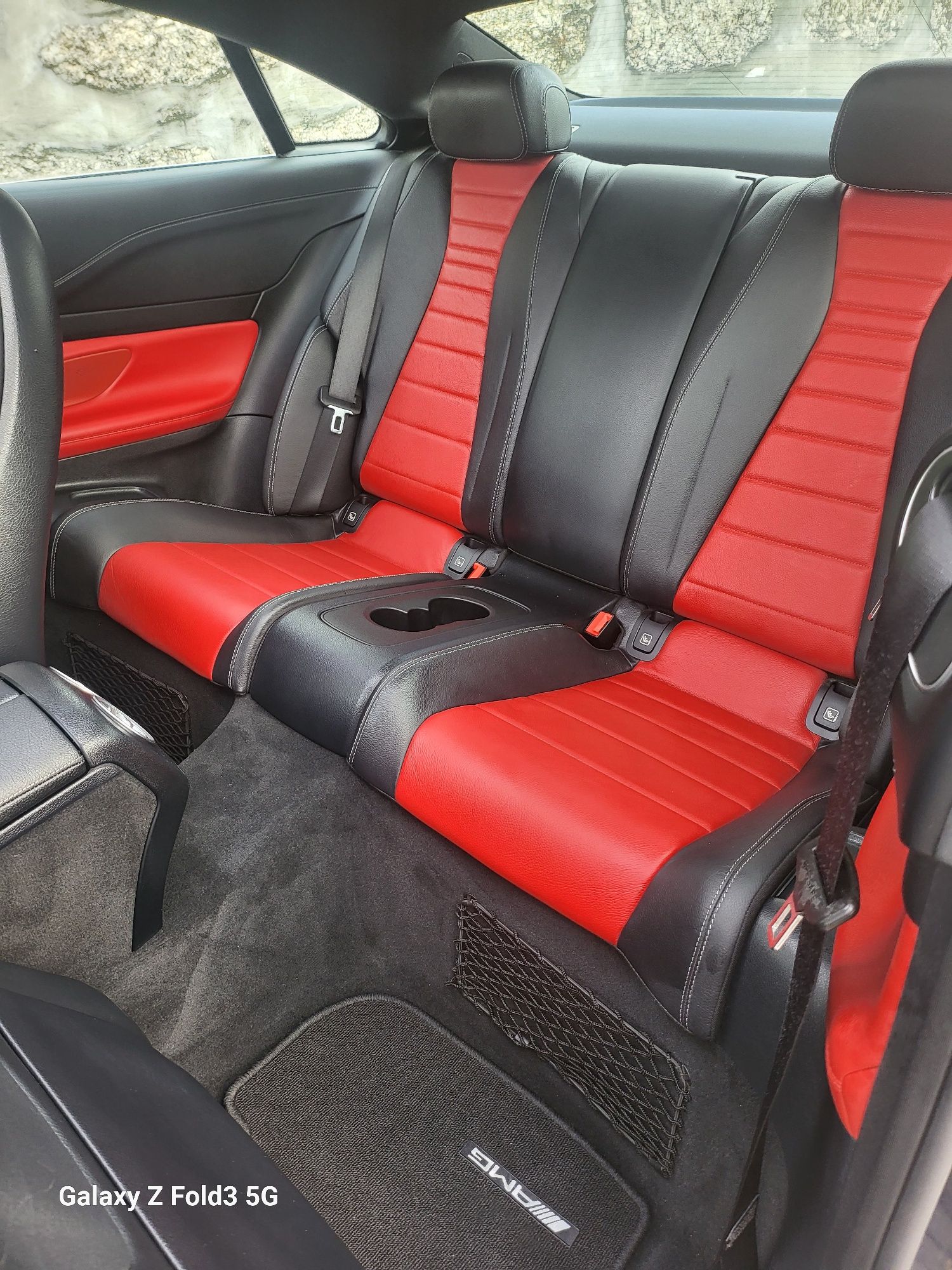 Mercedes-Benz E220 d AMG LINE Coupé Nacional