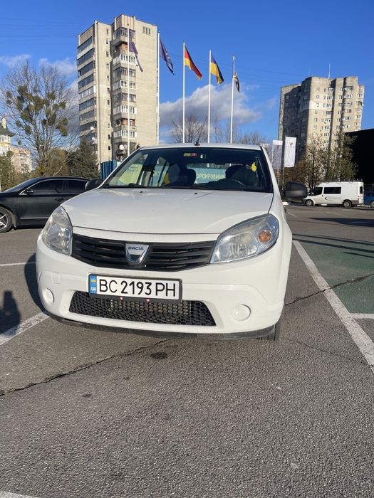 Dacia Sandero продам 2010 рік
