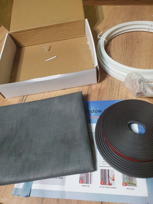 Moskitiera  do  okien