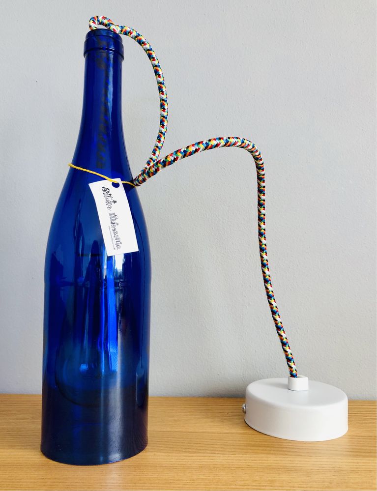 Lampa z butelki hand made niebieska