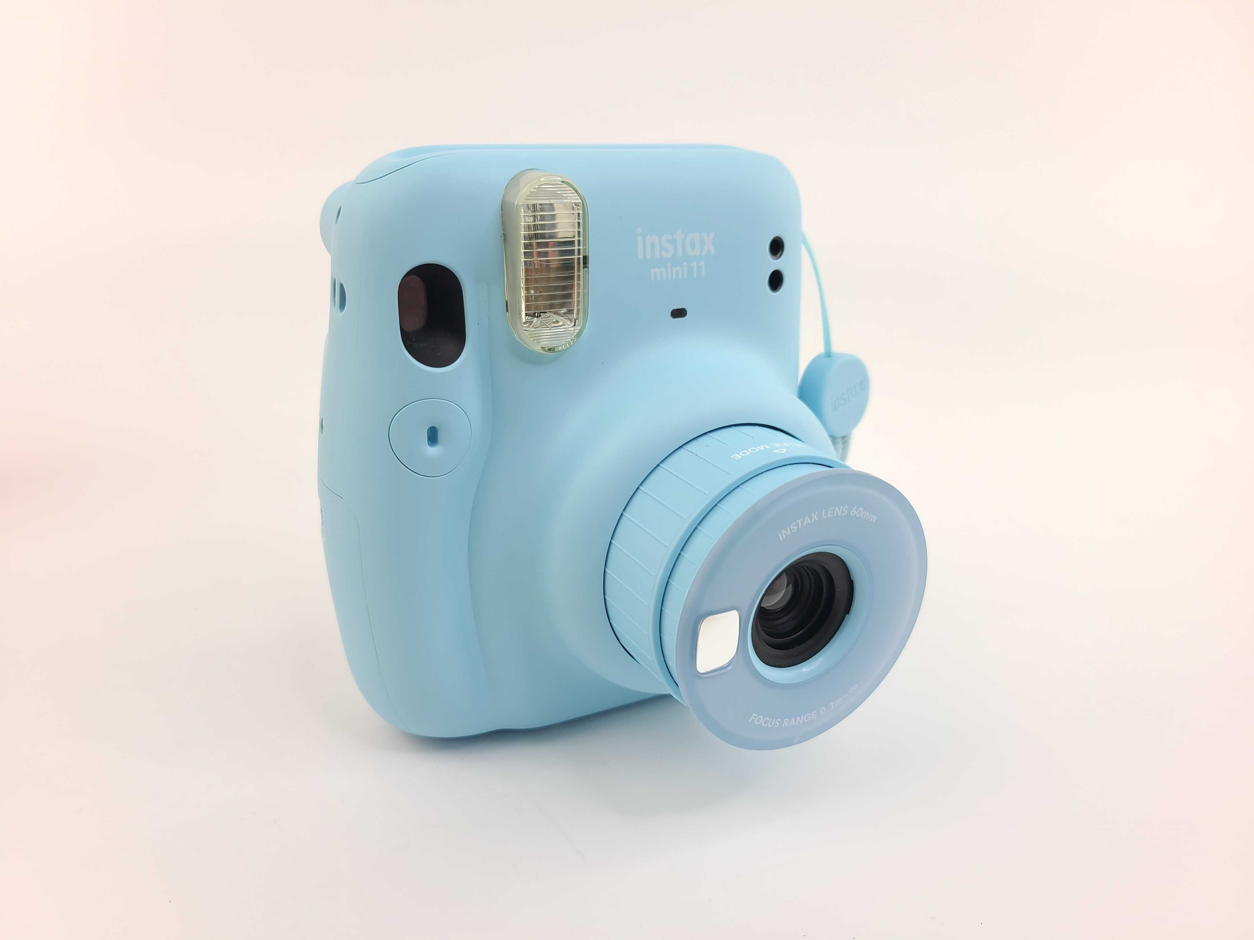 Фотокамера миттєвого друку Fujifilm Instax Mini 11