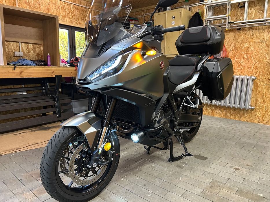 Honda NT Honda Automat NT 1100 w idealnym stanie