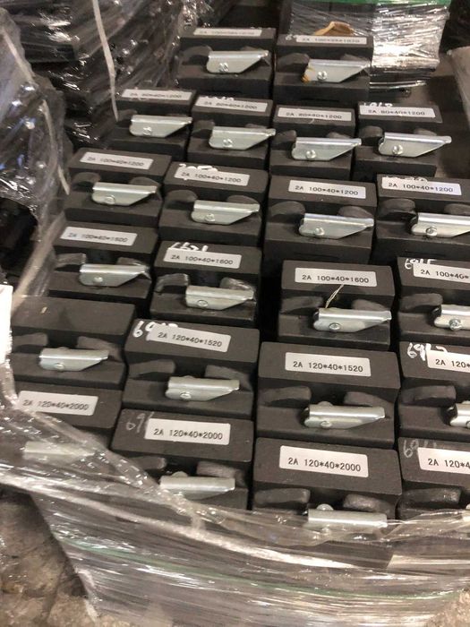 Вила ковані для навантажувачів вантажопідйомністю 1000-12000 кг