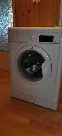 Pralka Indesit Iwe7125