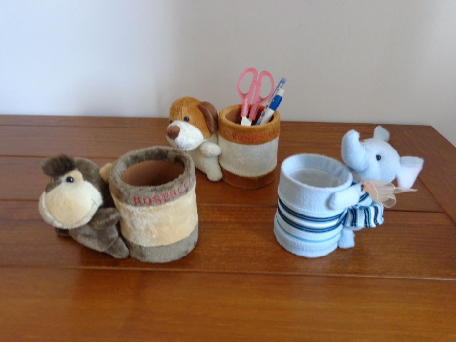 Porta - lápis em peluche