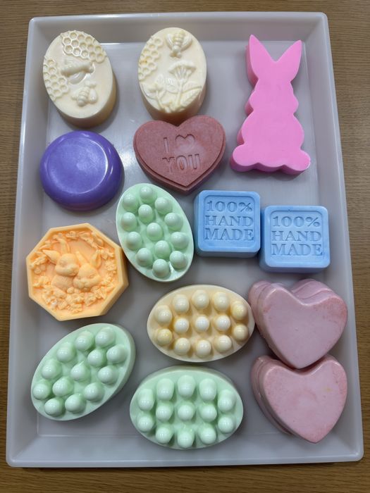 Sabonetes caseiros com cheirinhos tao bons!