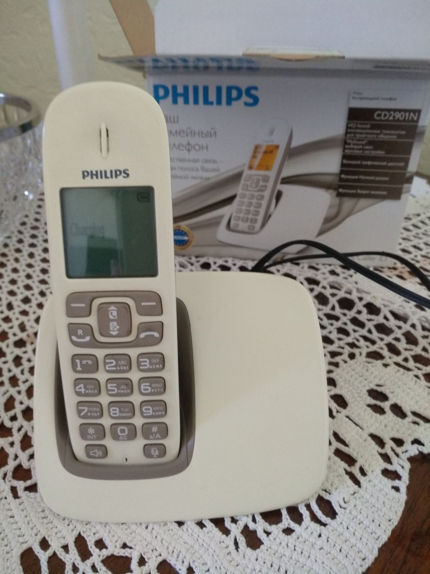 Радиотелефон Philips CD2901N