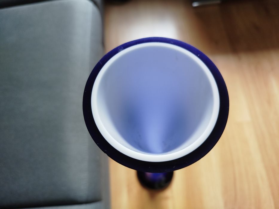 Wazon niebieski wysoki 82 cm uszkodzony