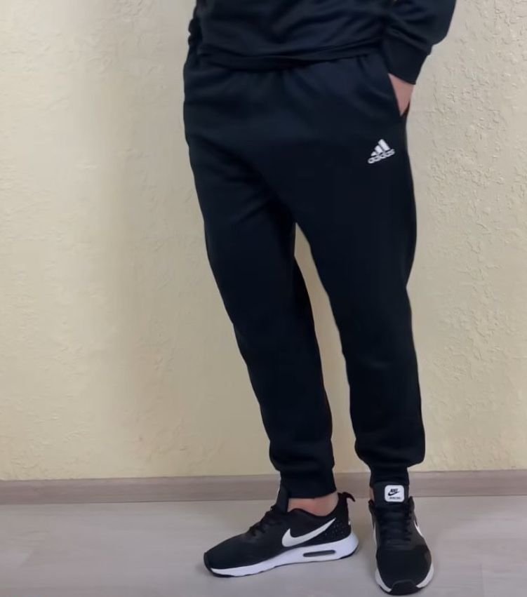 Чоловічі штани Adidas нові оригінал чорні на флісі з бірками