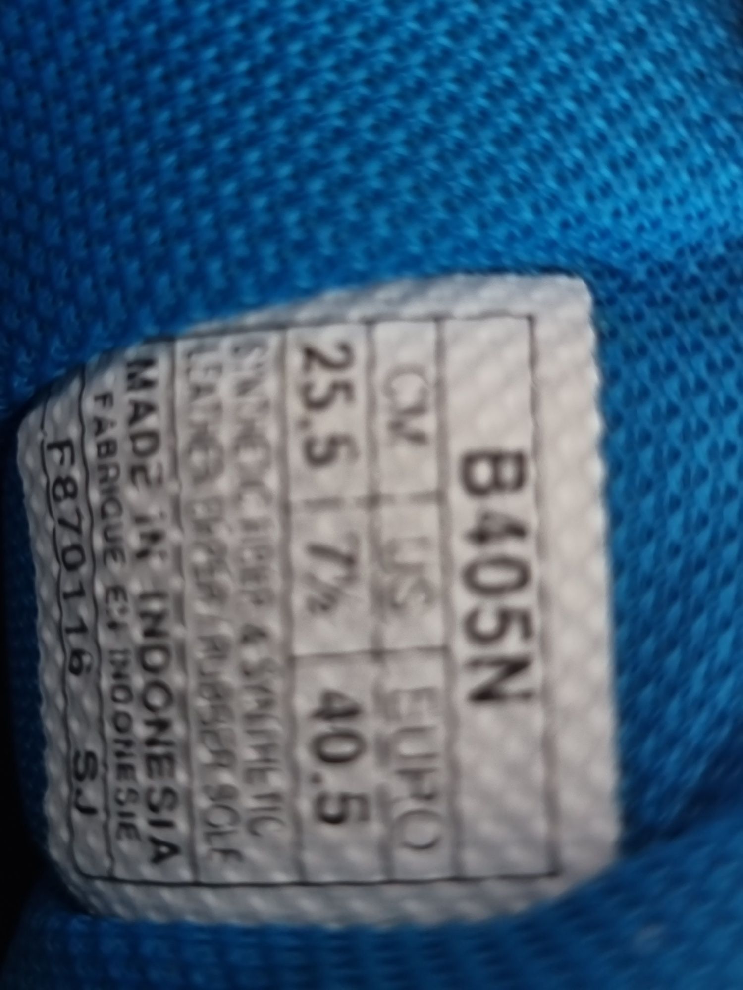 Buty sportowe Asics Gel Rocket 7-40.5 (25.5cm)