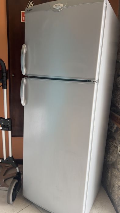 Frigorífico Whirlpool Antigo