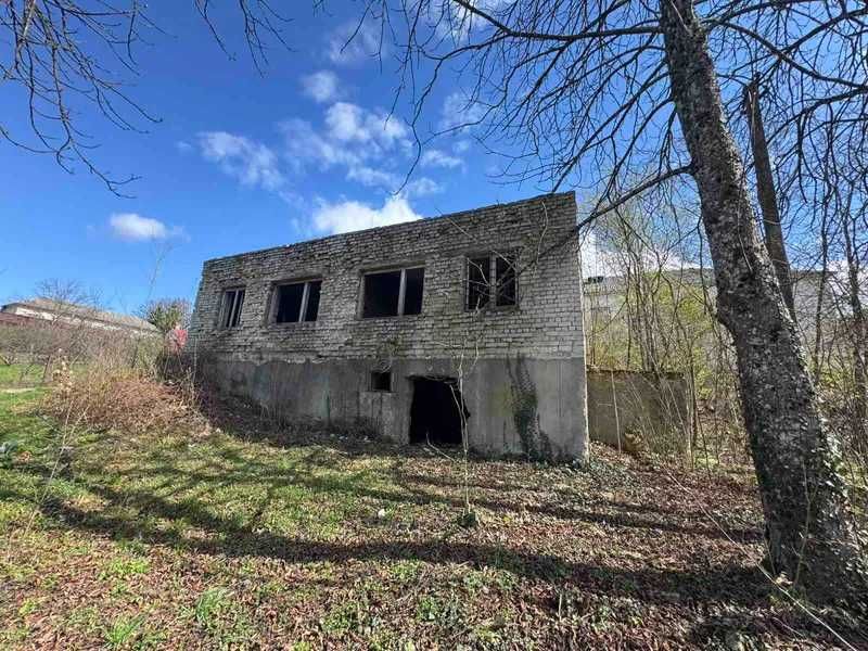 ПРОДАЖ - Громадська будівля - Гуртожиток, площею 432 кв.м. c. Загаття