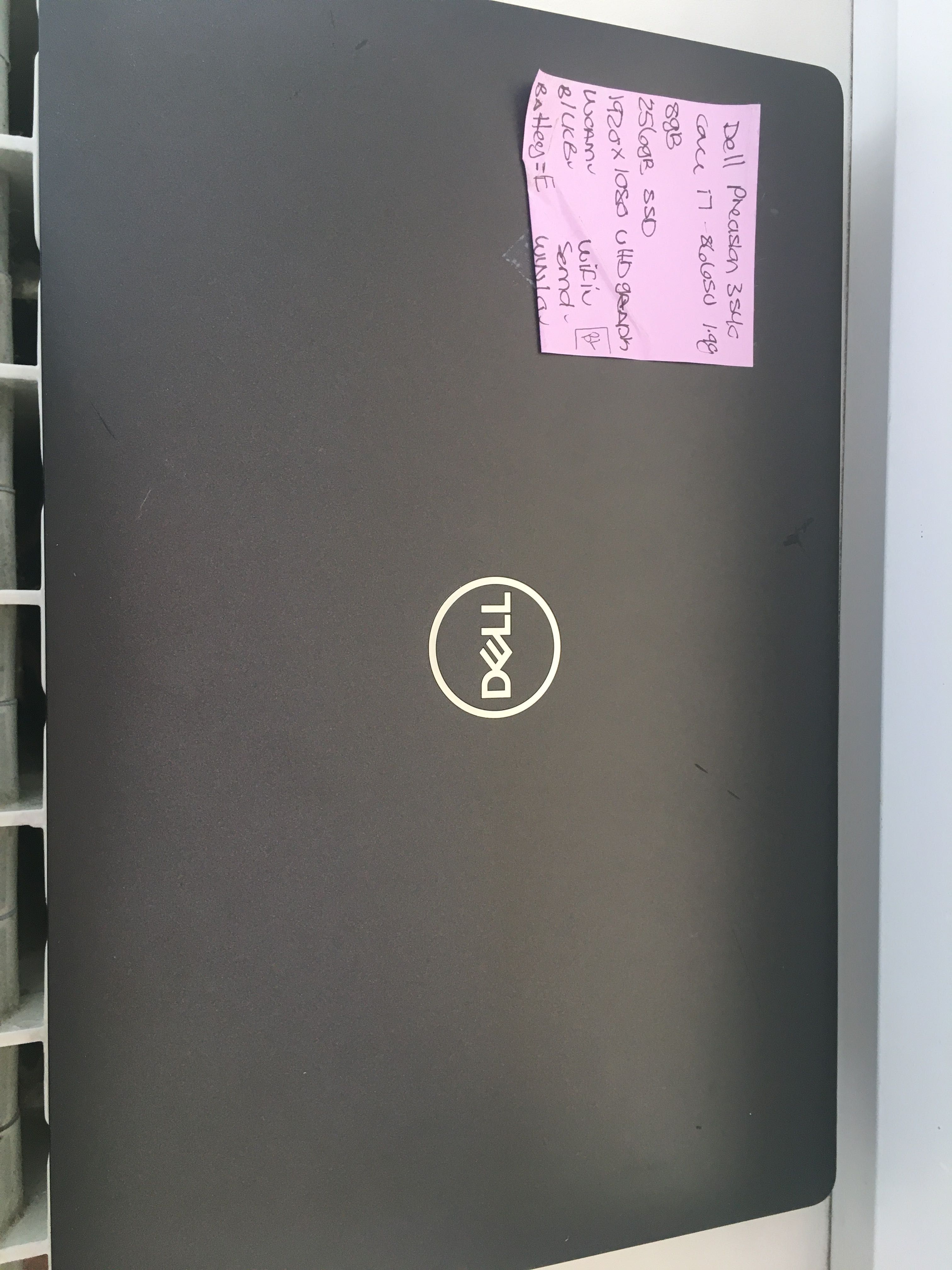 Ноутбук Dell продаж