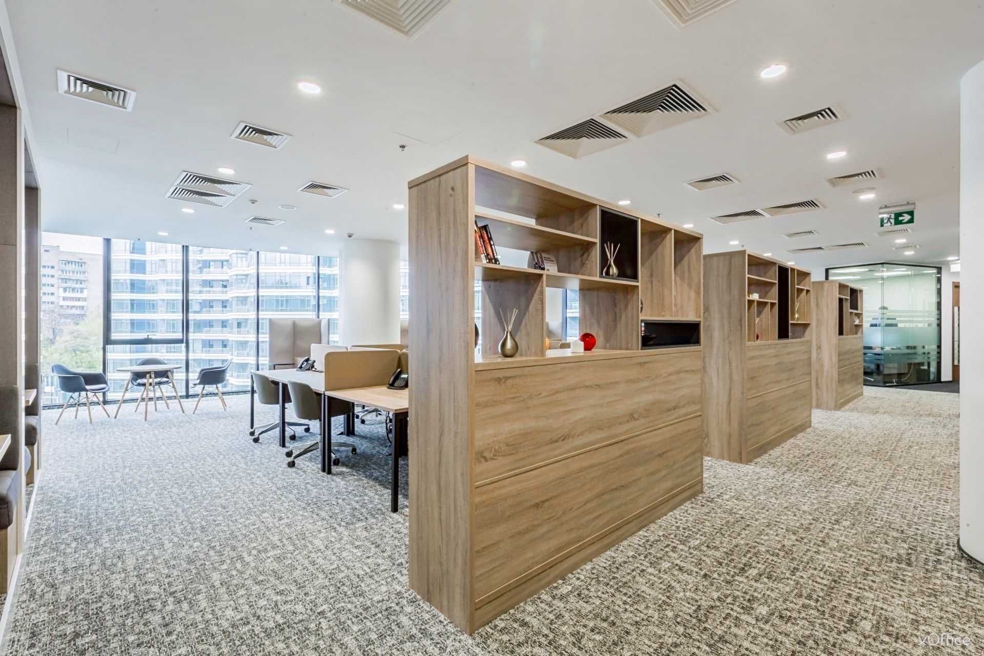 Усе включено: професійний офісний простір для 15 осіб у Regus IQ