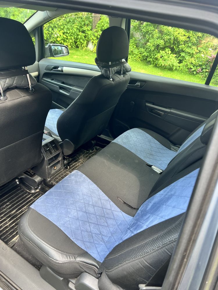 Opel zafira 2008