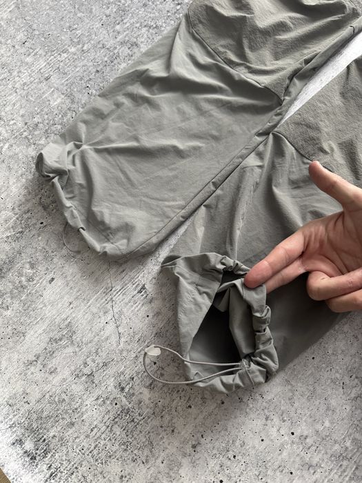 Трекинговые нейлоновые штаны Quechua с нейлоновым карманом на утяжках