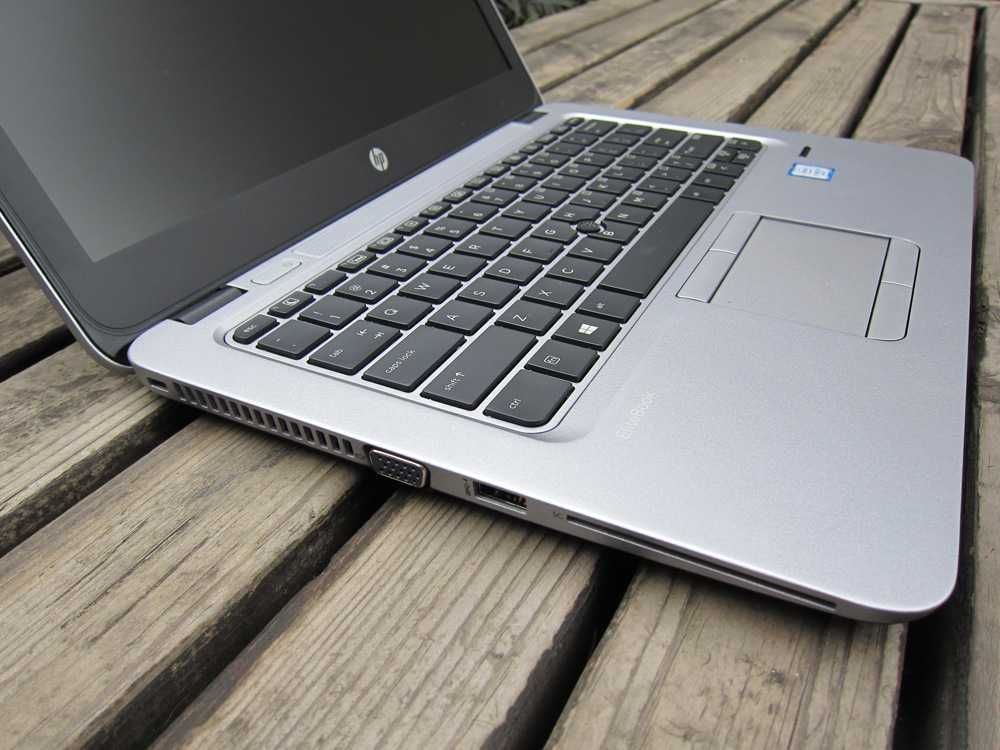 HP ProBook 820 G3 i7-6600 8GB RAM 256GB SSD W11 Pro