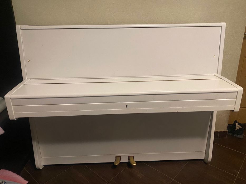 фортепіано , 90% новий