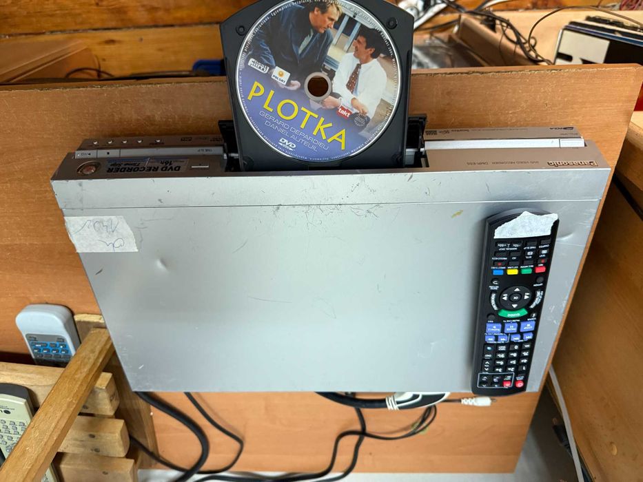 Nagrywarka Panasonic DMR-EH55eg pilot