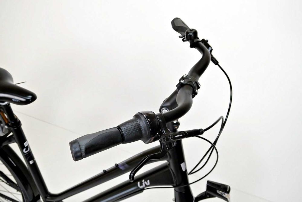 Uniwersalny trekkingowy rower na pasku Gates Giant Liv Allure CS 2 Pro