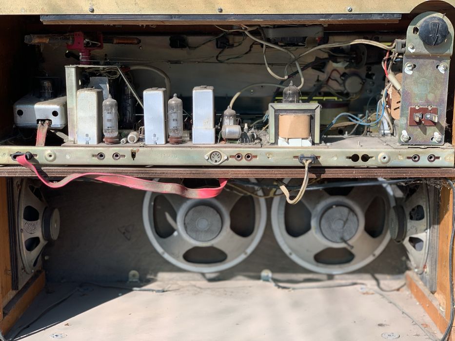 Лампова  радіола RIGONDA