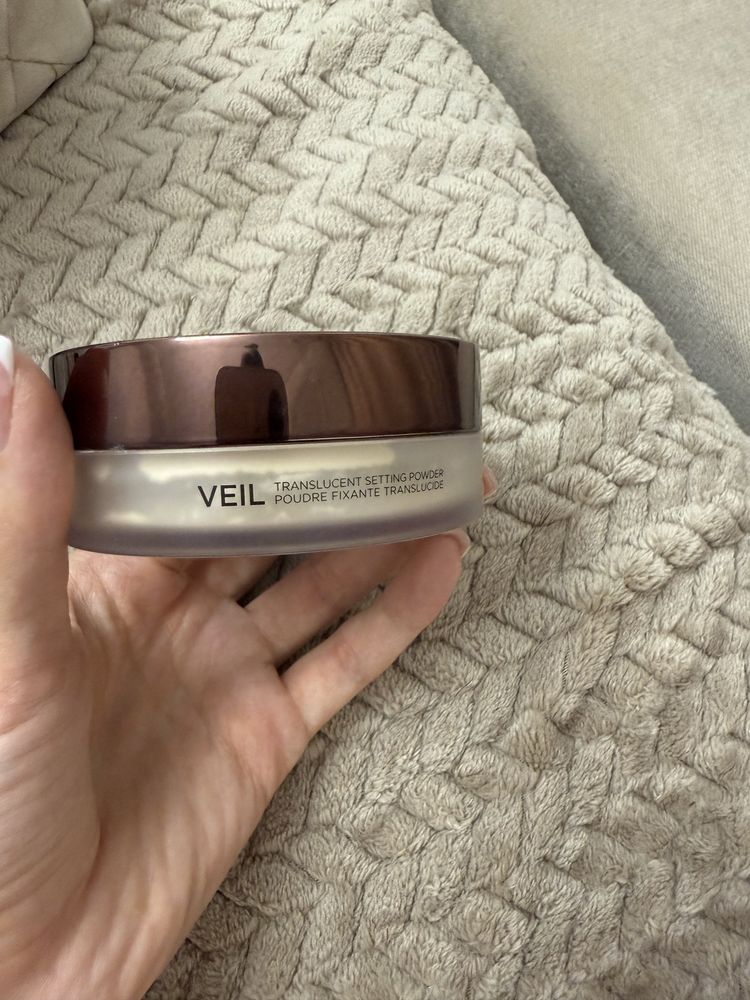 Hourglass Veil Translucent Powder