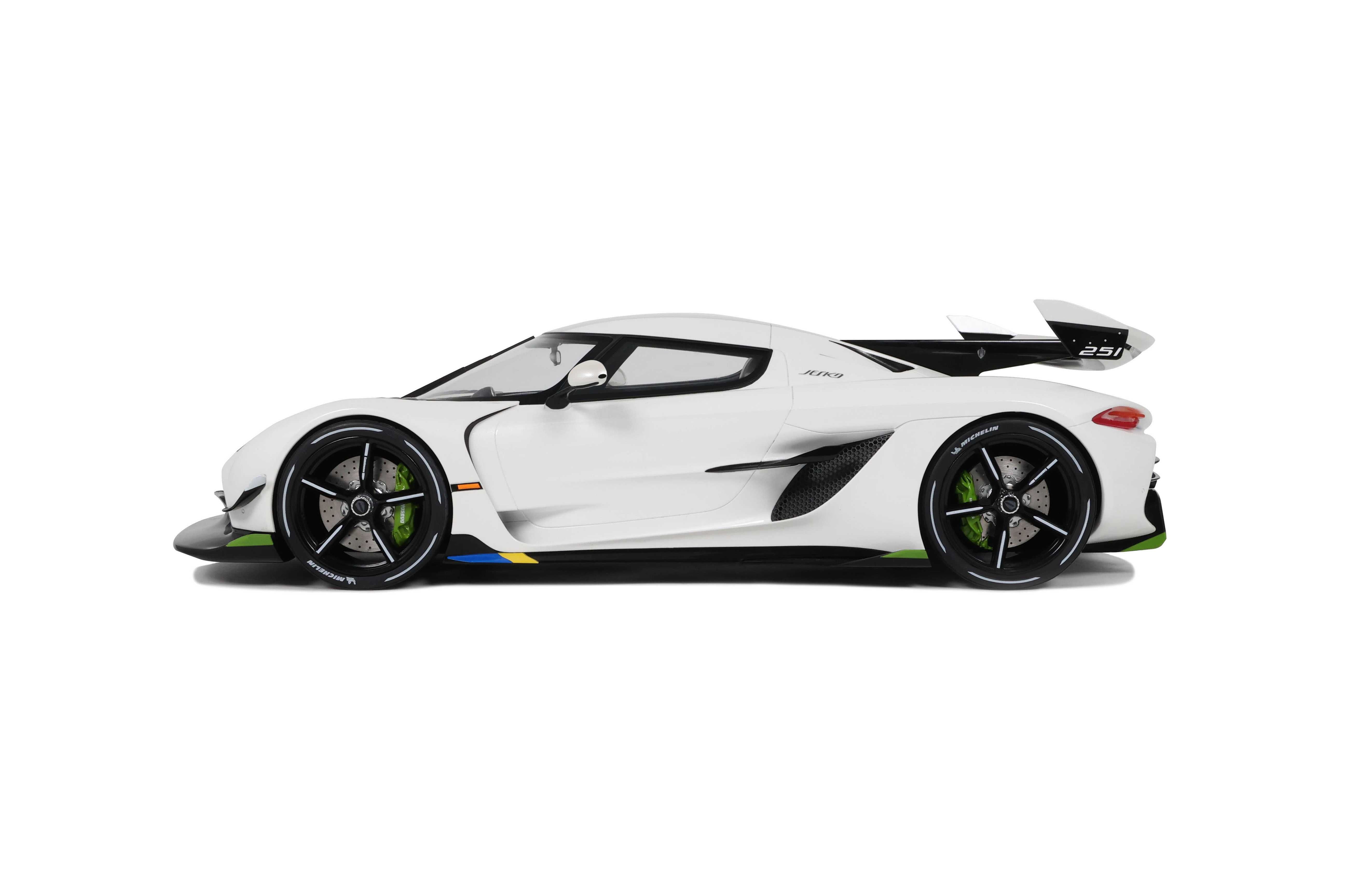 Koenigsegg Jesko Attack Crystal White Pearl GT Spirit 1:12