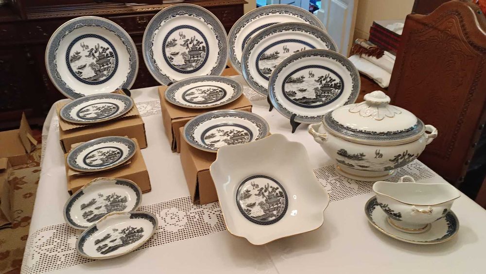 Vista Alegre - Serviço de jantar modelo Cantão decoração Santai 70P