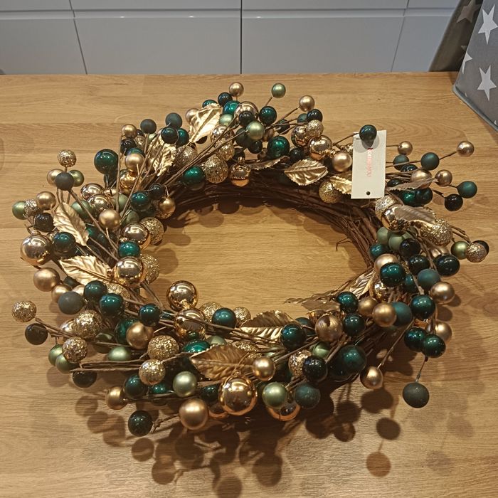 Wianek świąteczny Home and you nowy Bombki złote gratis..