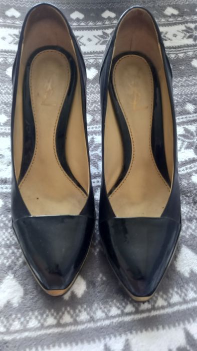 Buty Yves Saint Laurent 38