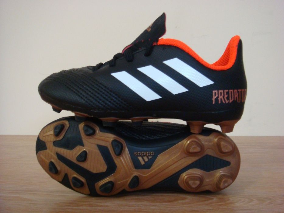 Бутсы Adidas Predator 18.4 FG 29-33 копы