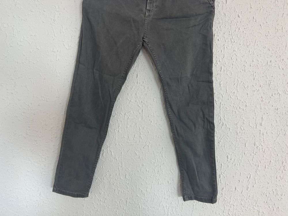 Szare spodnie typu chinos Zara roz. MñL / 31 / 40