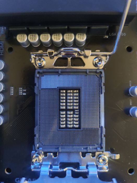 Материнська Gigabyte B760M Gaming socket 1700 DDR4