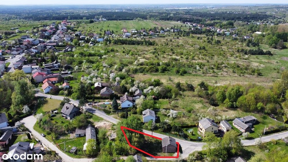 FILM / Spokojne miejsce na Jurze! Gaz, prąd, woda, kanalizacja!