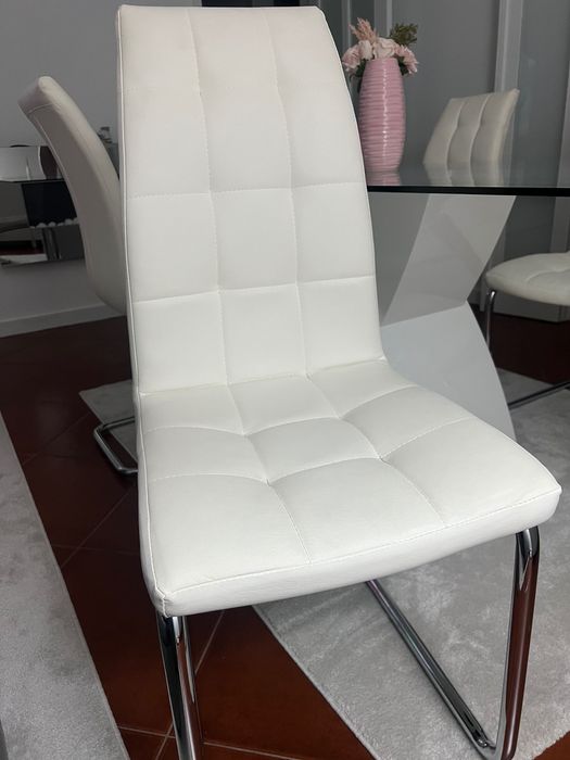 Conjunto de 4 cadeiras como novas
