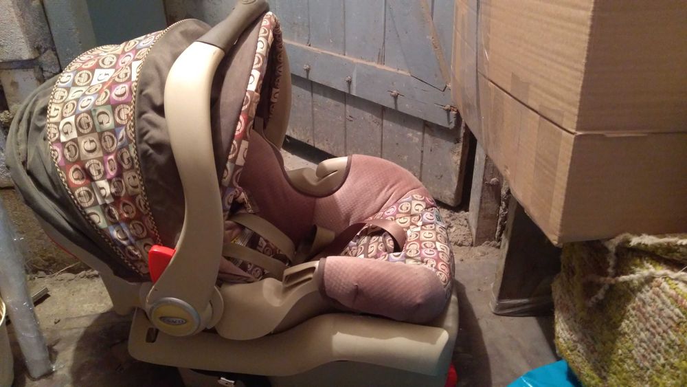 Nosidełko samochodowe