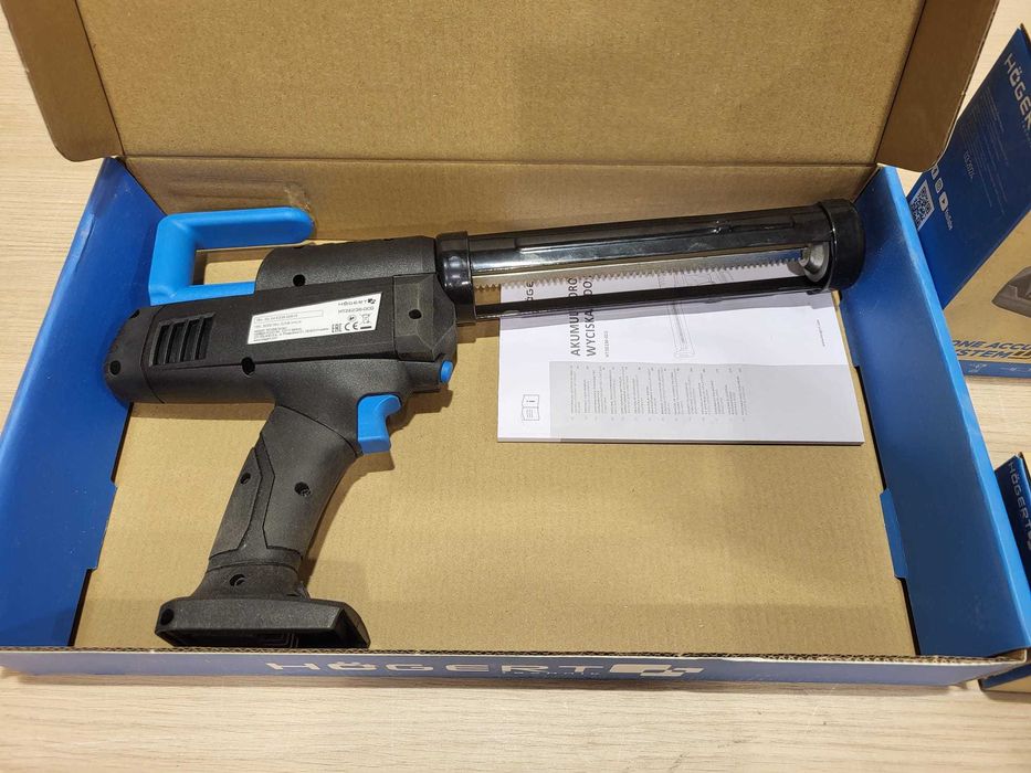 Wyciskacz do silikonów i mas akumulatorowy