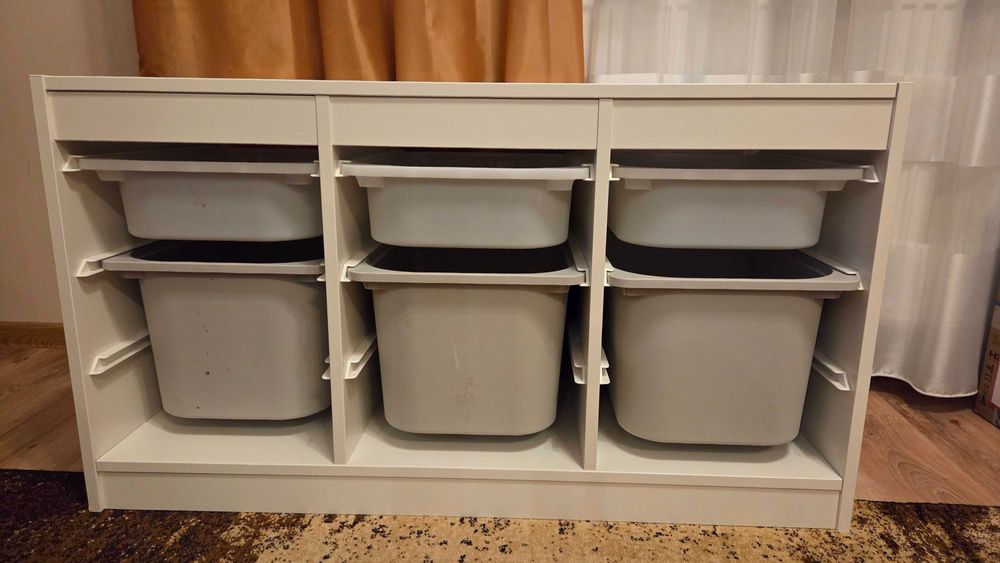 Sprzedam regał Trofast