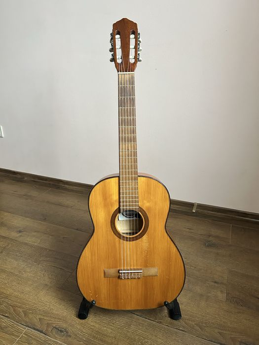 Класична гітара Cremona