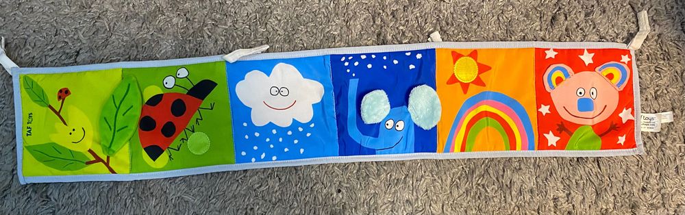 В кроватку розвиваивающа книжка