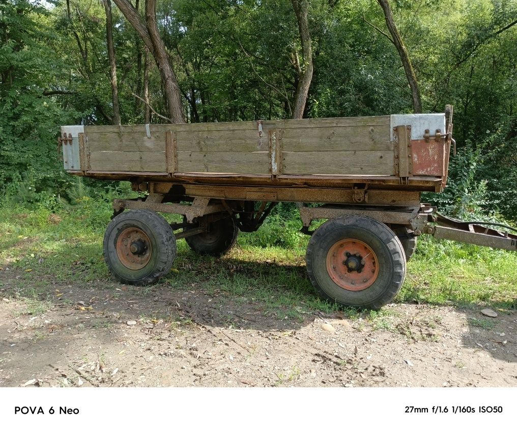 Продам прицеп 2птс4