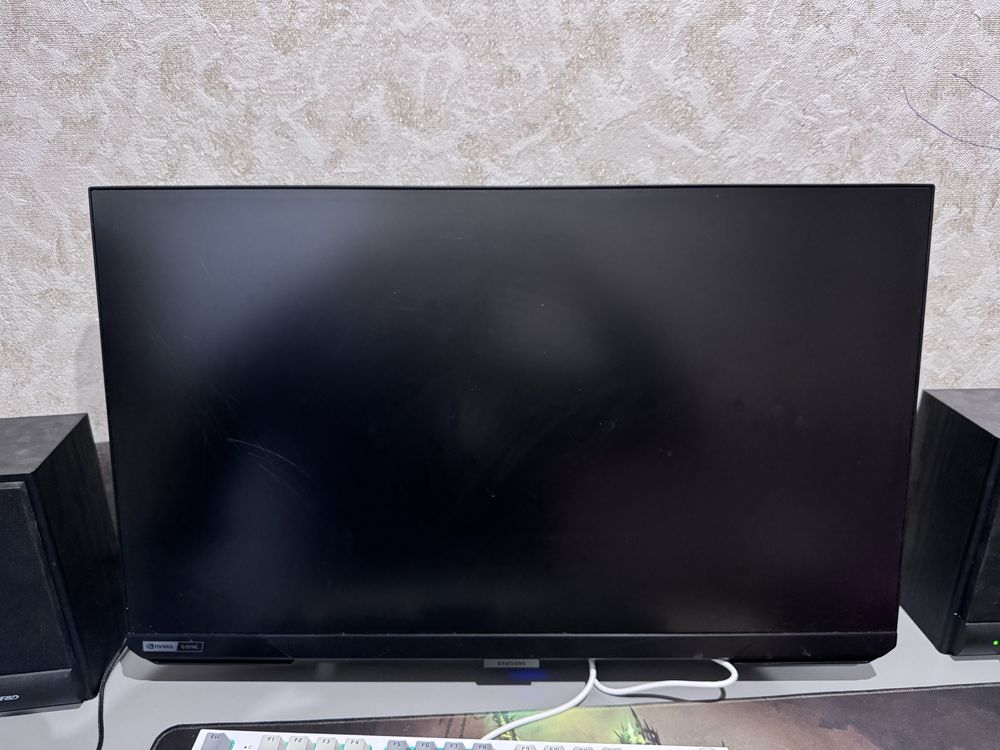 Samsung odyssey G4 (27 діагональ )