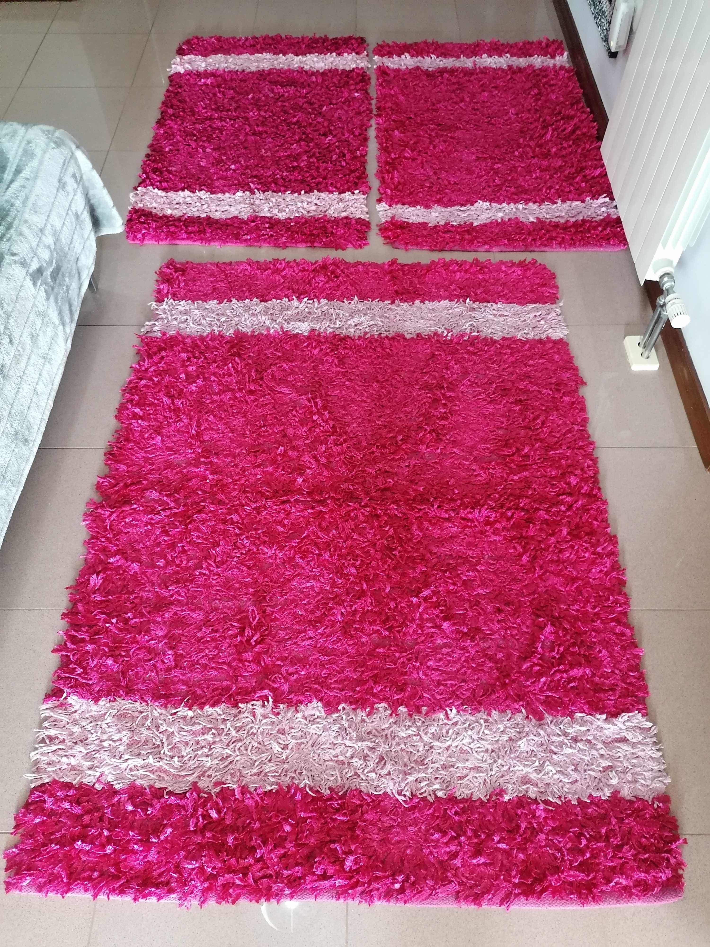 3 tapetes de quarto rosa e fushia