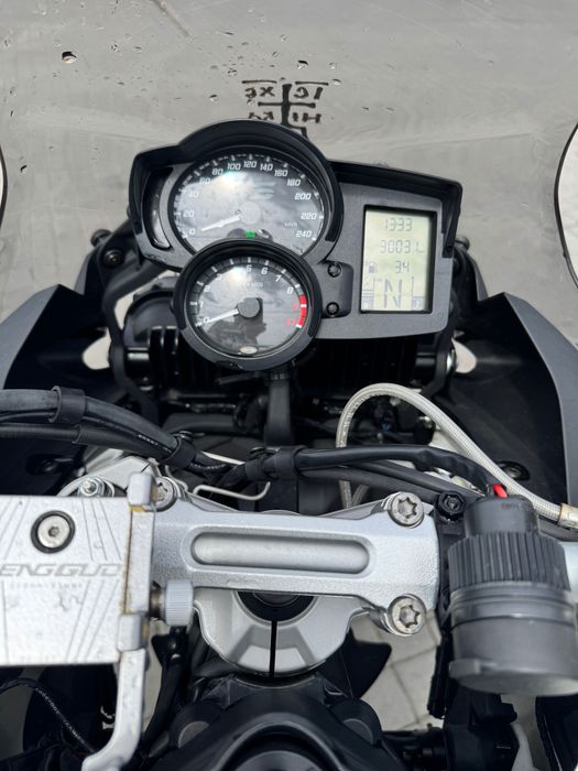 Мотоцикл bmw 700gs