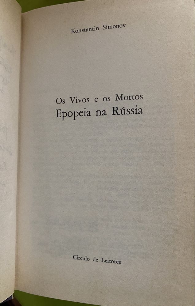 Livro “Os vivos e os mortos, Epopeia na Rússia”
