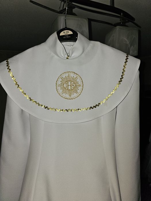 Alba komunijna dla dziewczynki z bolerkiem i rękawiczkami rozm 152/158